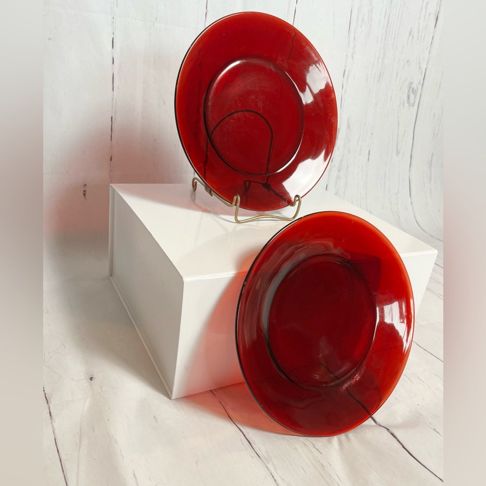 Anchor Hocking Royal Ruby Red Dinner Plates Set of 2 Vintage 9.25” MCM Glass